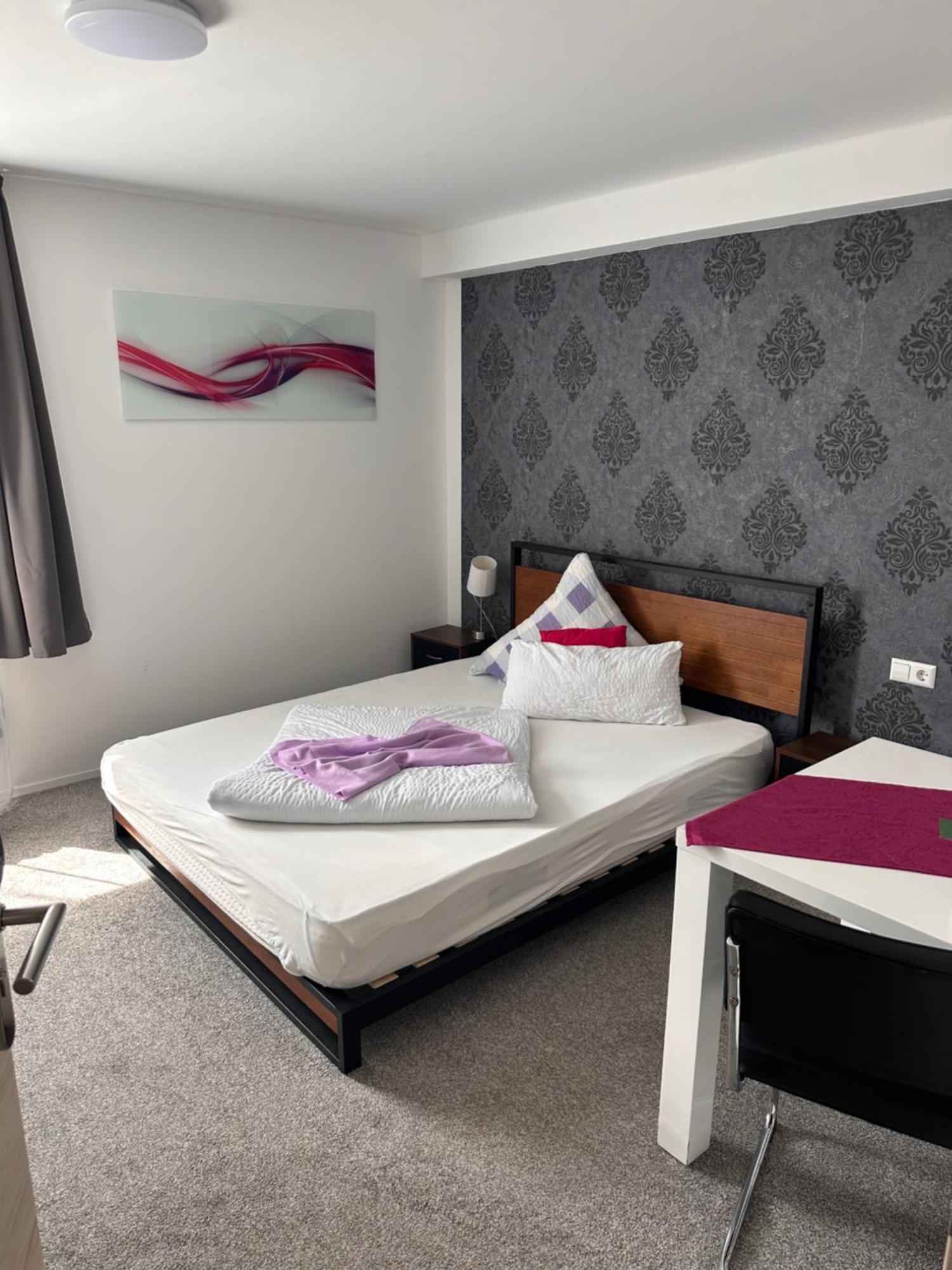 Gaestehaus Uezel ฟรีดริชส์ฮาเฟน ภายนอก รูปภาพ